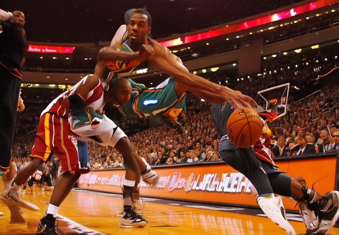 2010年NBA季后赛爵士VS热火加时赛：经典对决回顾(图2)